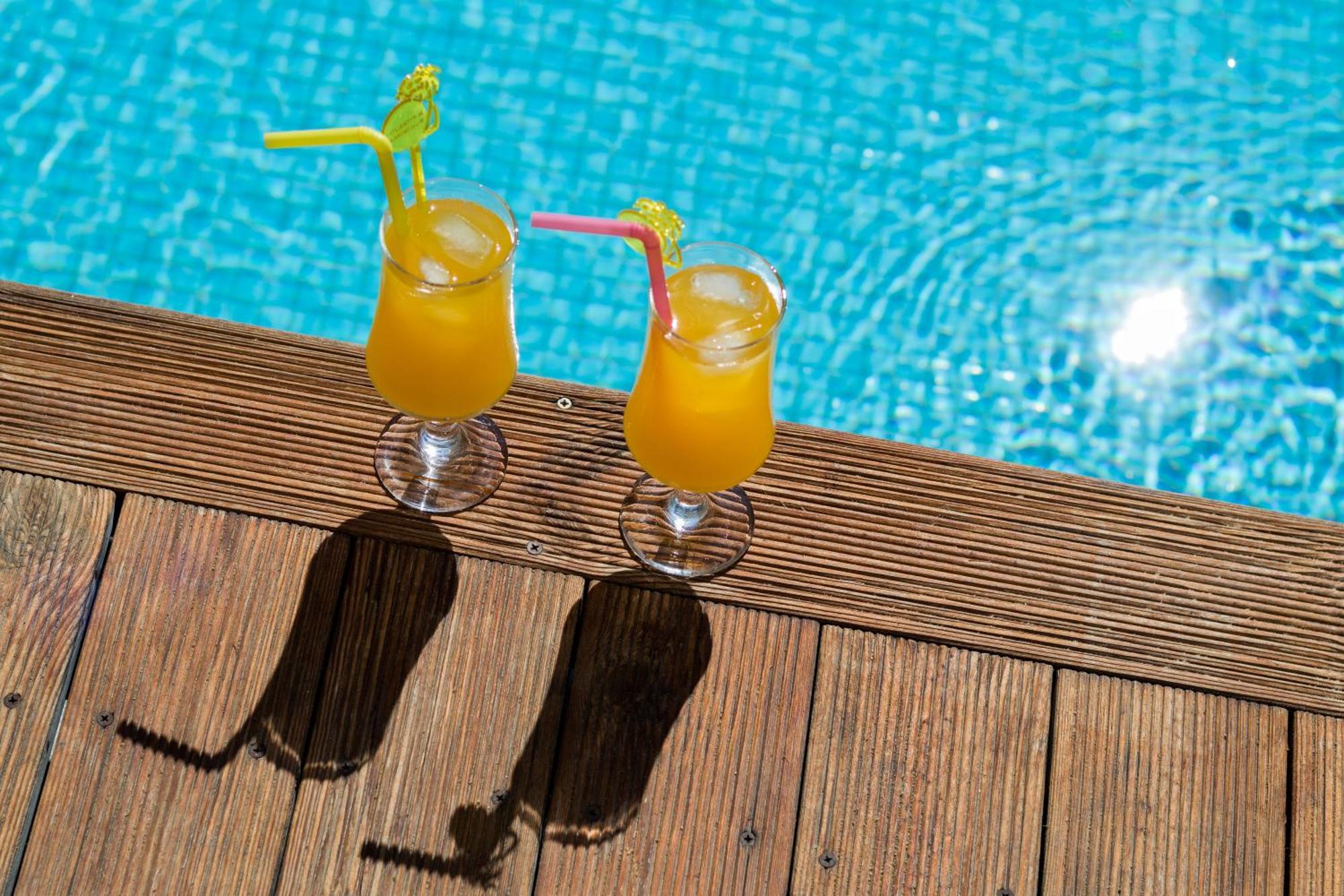 Atlantis Hotel Cárpatos Exterior foto